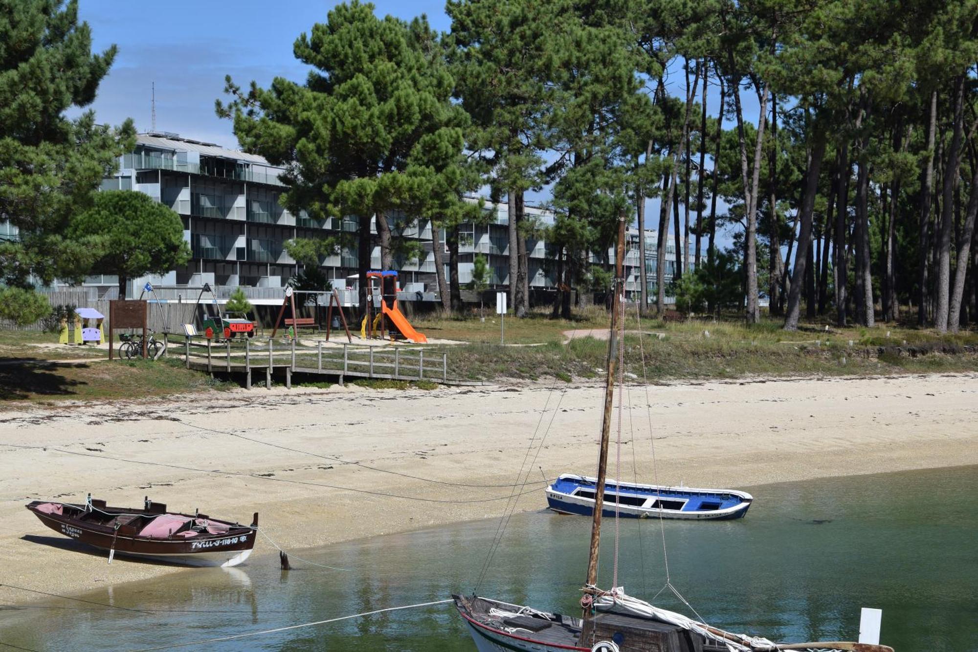 Apartamento De Mar Y Playa En Illa De Arousa Exterior photo